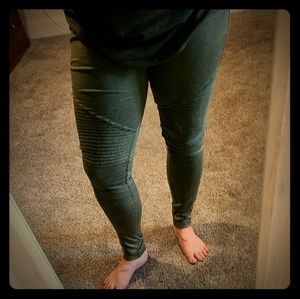 Maternity leggings